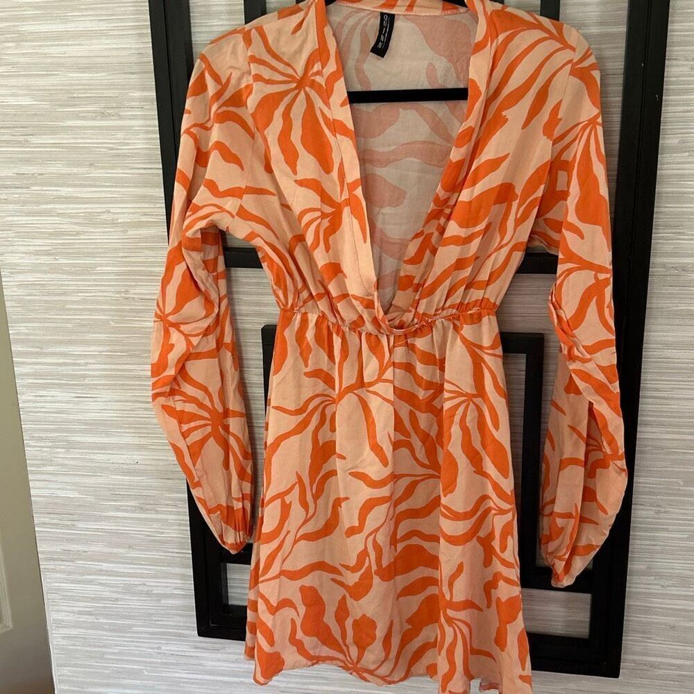 Quinn orange peach print long sleeve lightweight cover cover-up beach cover-up s